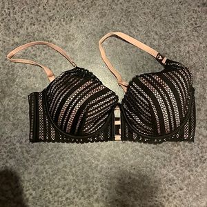 Very Sexy Lined Plunge by VS